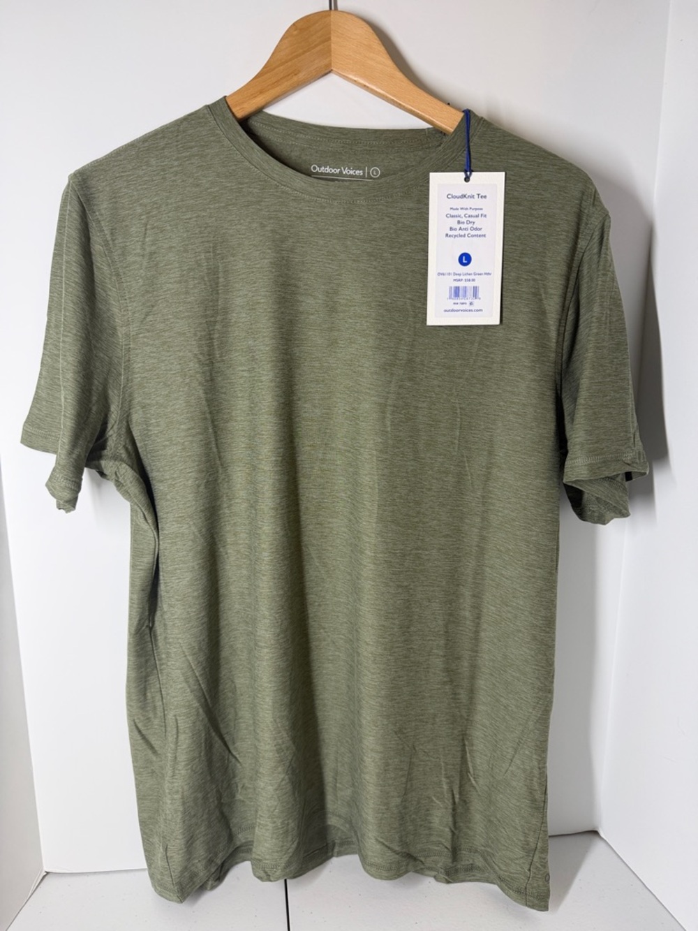 Outdoor Voices Men's CloudKnit Tee Classic Casual Fit Green HThr Crew NWT